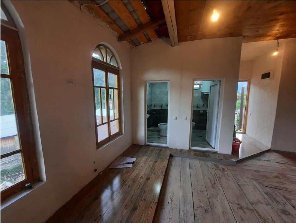 Nino & Tarzan Guesthouse Adishi Екстериор снимка